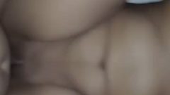 دختره واسه بار اولش کوس میده و بکارت خودشو از دست میده همراه با ...